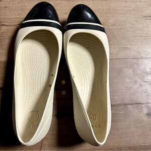 CROCS Black and Cream Flats with Glossy Toe Cap